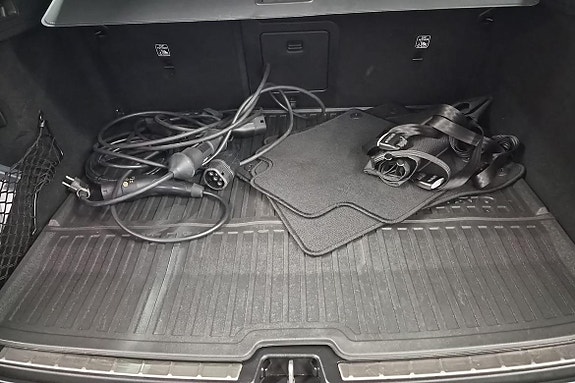 Volvo XC60 12 of 22