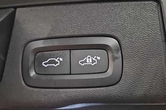 Volvo XC60 21 of 22