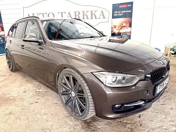 BMW 328i 3 of 13