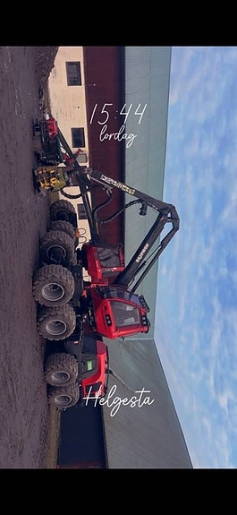 Komatsu 931 XC 3 of 7