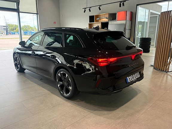 Cupra Leon 4 of 14