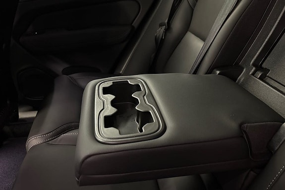 Volvo XC60 18 of 21