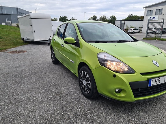 Renault Clio 3 of 7