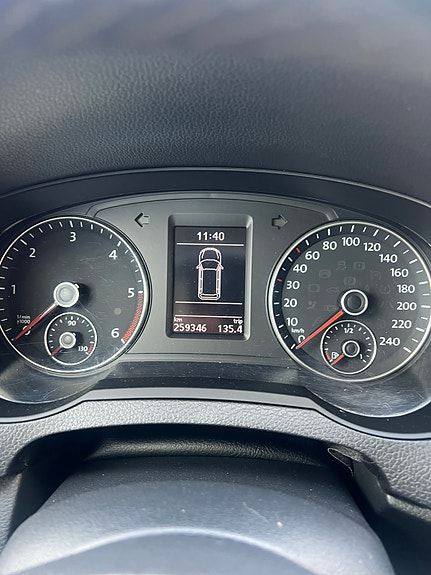 Volkswagen Sharan 6 of 6