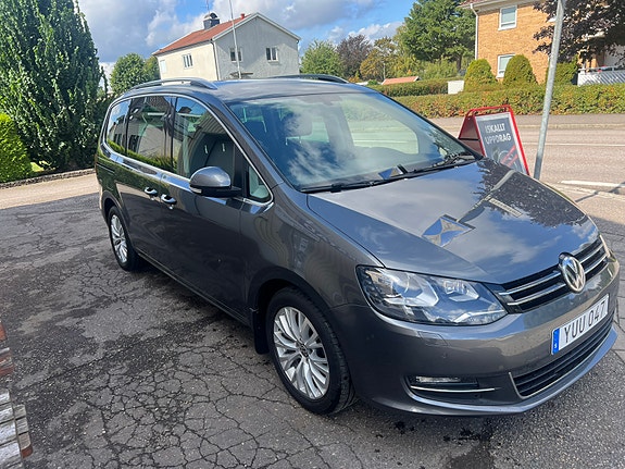 Volkswagen Sharan 2 of 6
