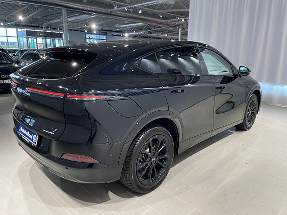 XPeng G6 8 of 27