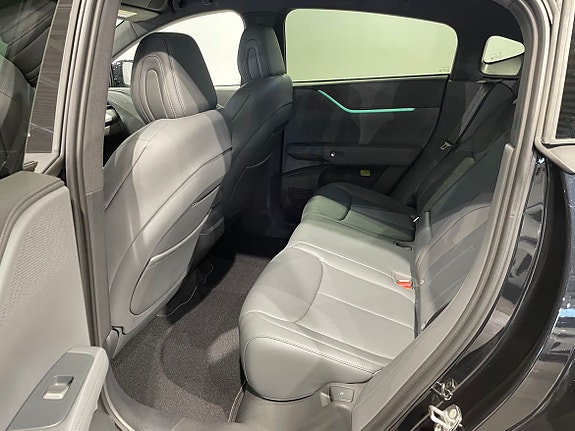 XPeng G6 21 of 27