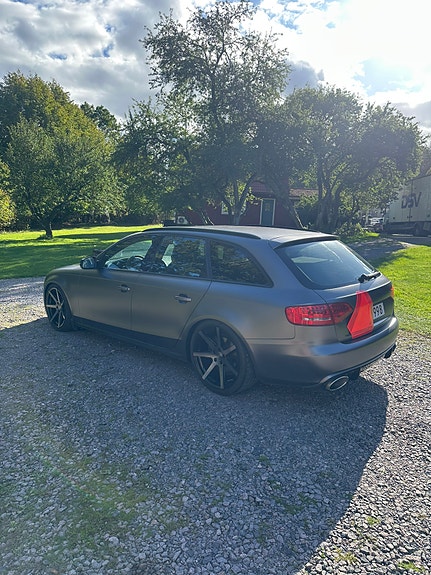 Audi A4 4 of 10