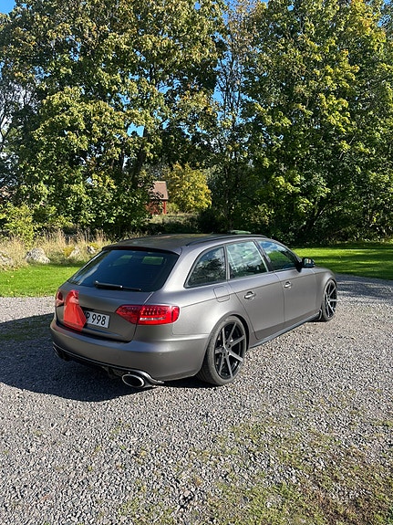 Audi A4 3 of 10