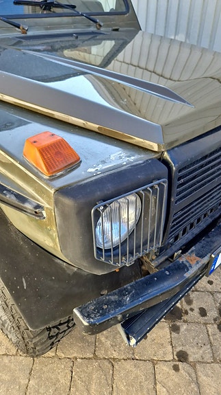 Mercedes-Benz 300 GD 7 of 14