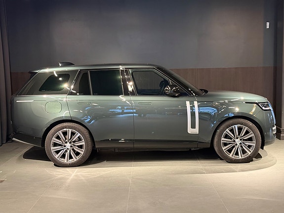 Land Rover Range Rover 4 of 26