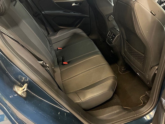 Peugeot 3008 8 of 11