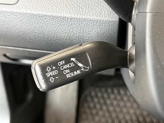 Volkswagen Passat 20 of 28