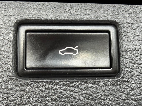 Volkswagen Passat 24 of 28