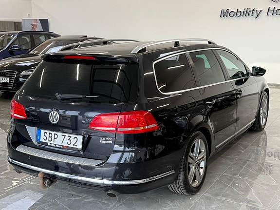 Volkswagen Passat 5 of 28