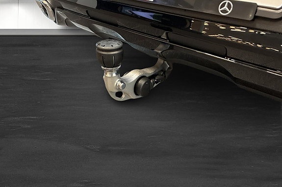 Mercedes-Benz GLC300 de 15 of 30