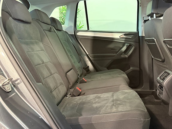 Volkswagen Tiguan 22 of 24