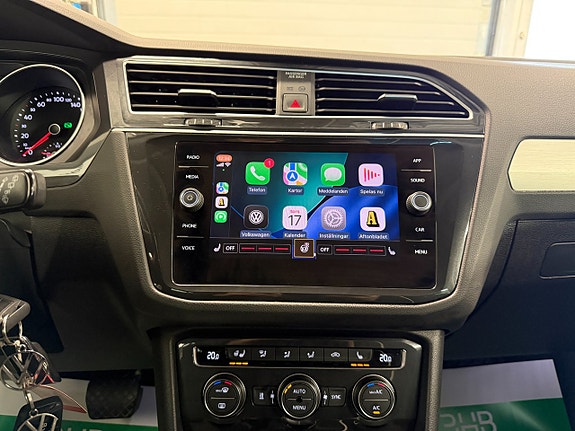 Volkswagen Tiguan 12 of 24
