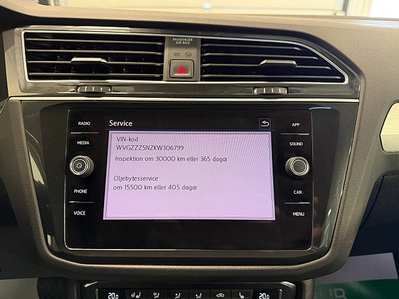 Volkswagen Tiguan 14 of 24