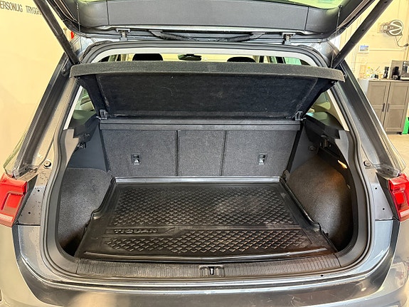 Volkswagen Tiguan 24 of 24