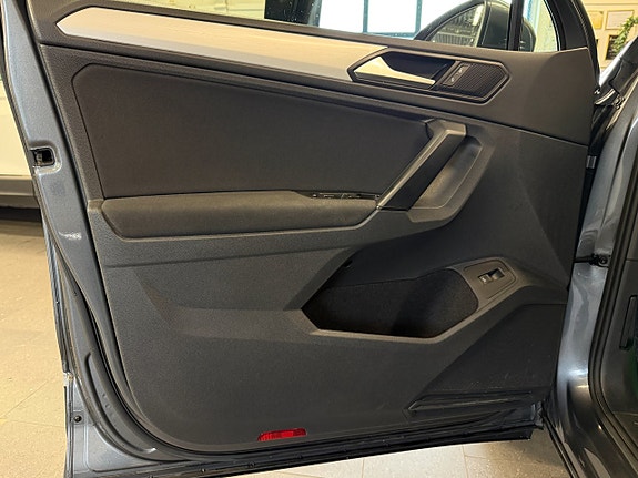 Volkswagen Tiguan 7 of 24