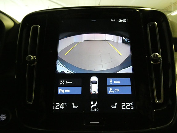 Volvo XC40 20 of 24