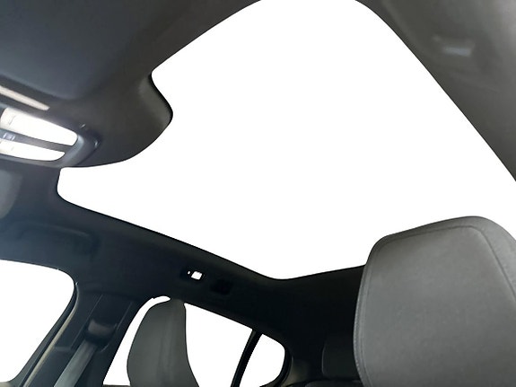 Volvo C40 12 of 16