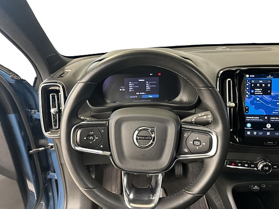 Volvo C40 9 of 16