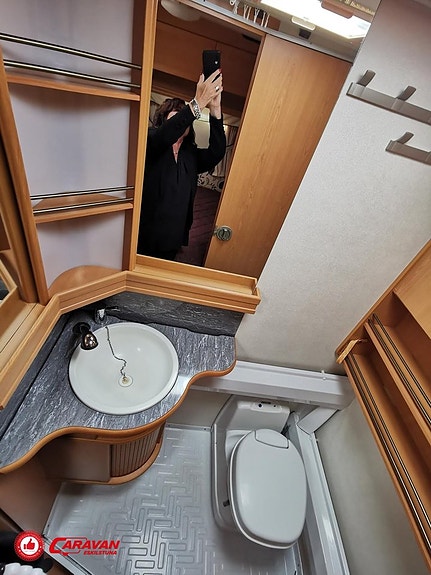 Kabe ROYAL 590 XL KS / Förtält / Skinn* 14 of 24
