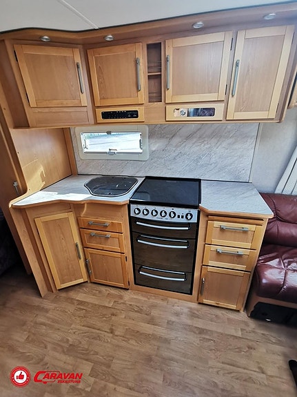 Kabe ROYAL 590 XL KS / Förtält / Skinn* 7 of 24