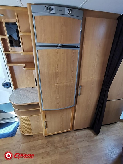 Kabe ROYAL 590 XL KS / Förtält / Skinn* 9 of 24