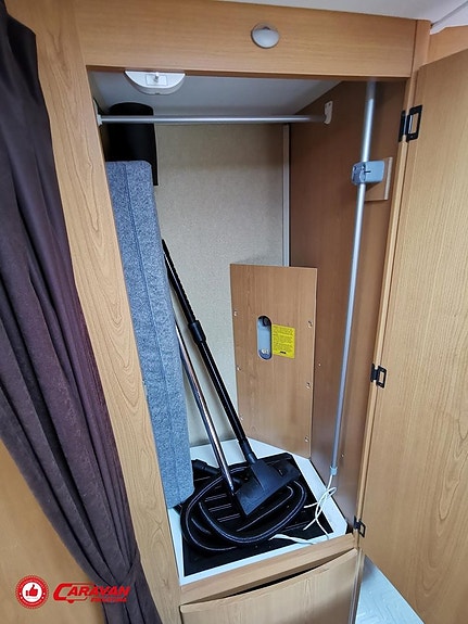 Kabe ROYAL 590 XL KS / Förtält / Skinn* 11 of 24