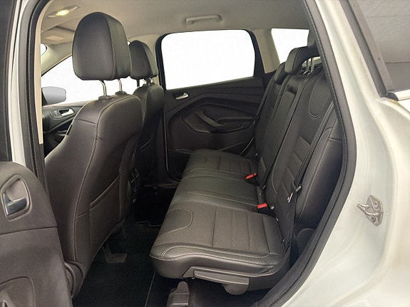 Ford Kuga 15 of 25