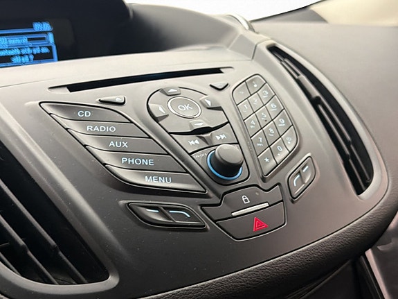 Ford Kuga 14 of 25