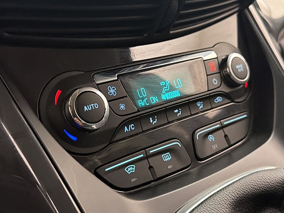 Ford Kuga 12 of 25