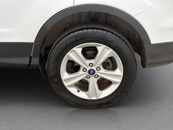 Ford Kuga 21 of 25