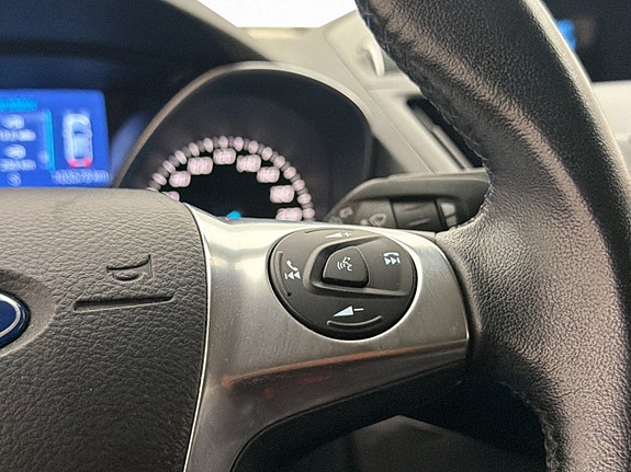 Ford Kuga 19 of 25