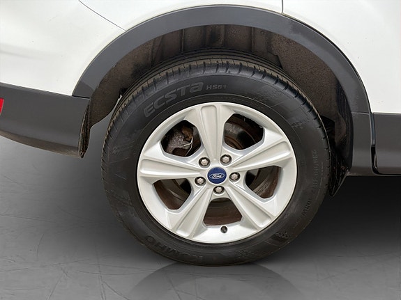 Ford Kuga 22 of 25