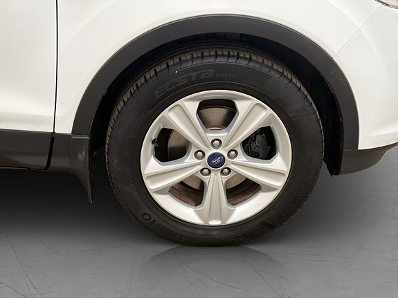 Ford Kuga 23 of 25