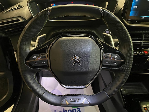 Peugeot 2008 20 of 24