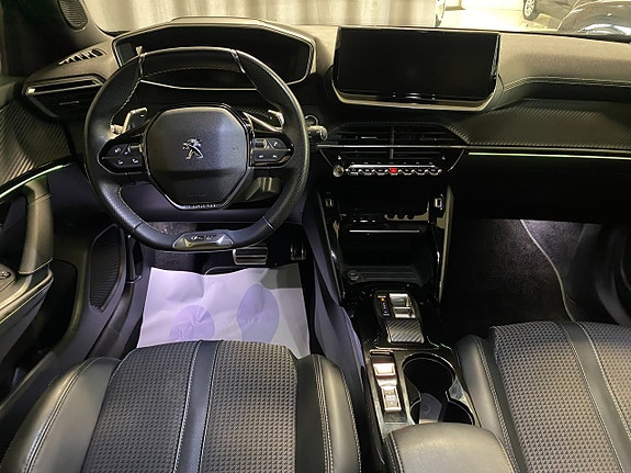 Peugeot 2008 8 of 24