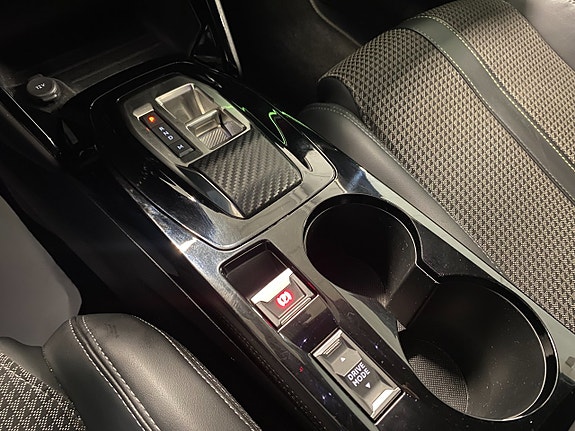 Peugeot 2008 19 of 24