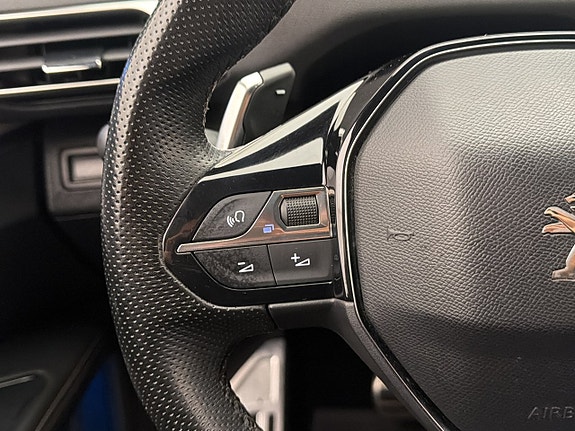 Peugeot 5008 21 of 30