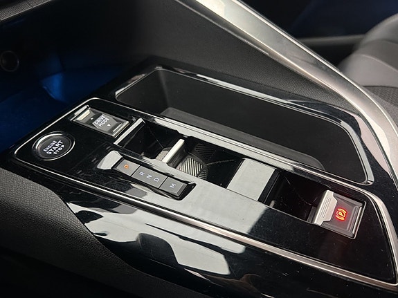 Peugeot 5008 24 of 30
