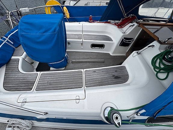 Bavaria 37 Cruiser 10 of 24