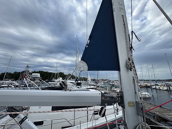 Bavaria 37 Cruiser 8 of 24