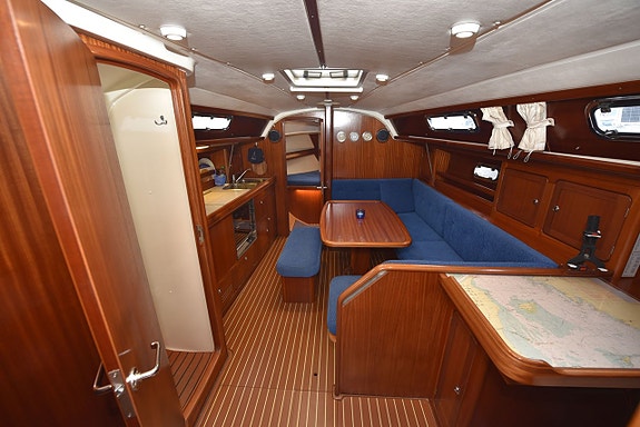 Bavaria 37 Cruiser 17 of 24