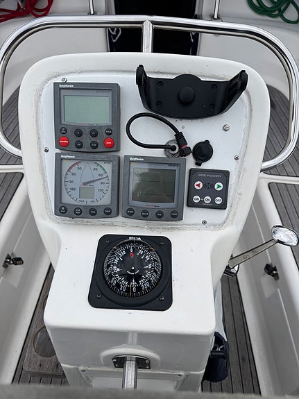Bavaria 37 Cruiser 13 of 24