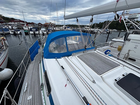 Bavaria 37 Cruiser 6 of 24