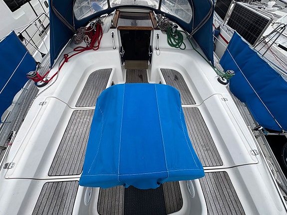 Bavaria 37 Cruiser 12 of 24